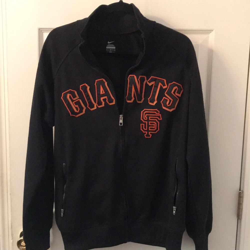 Nike brand giants jacket size medium